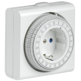 ERT-21-1-16-S-15-0-20-K01 | РТМ-3 Розетка-таймер механ. 15мин 24ч 96on/off 16А IP20 IEK
